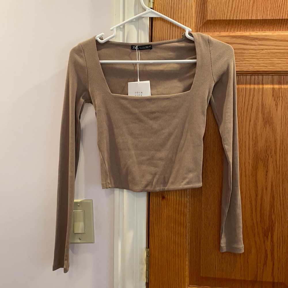 Zara long sleeve square neck top never worn tag on
